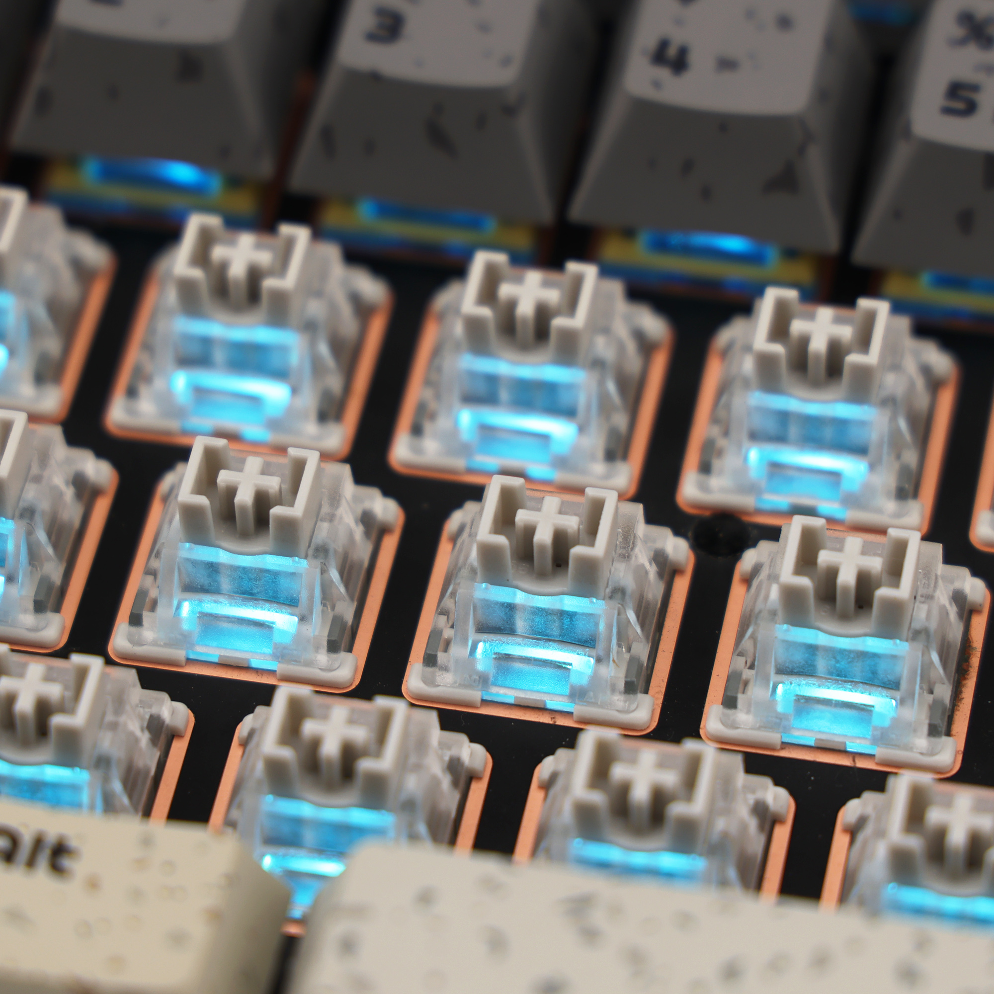 TTC 035 Original Magnetic Swit – обзор и цена Esports Gaming Keyboard